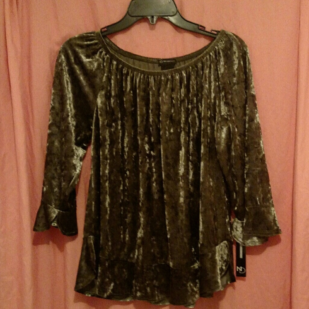 Velveteen long sleeve top olive